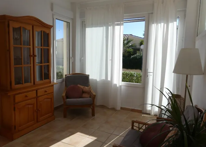 Luminosa Villa Con Vistas Al Mar En Cala Moraig